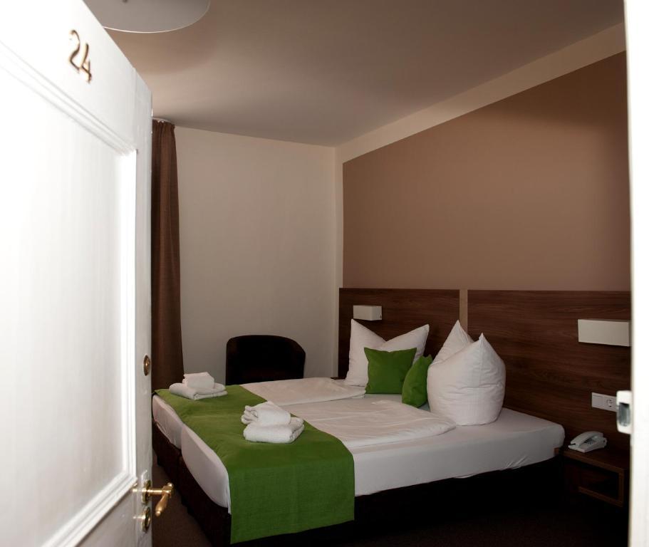 Hotel Adler Eichstätt Quarto foto