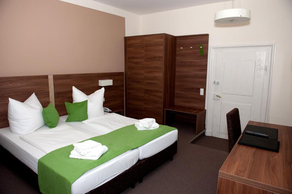 Hotel Adler Eichstätt Quarto foto